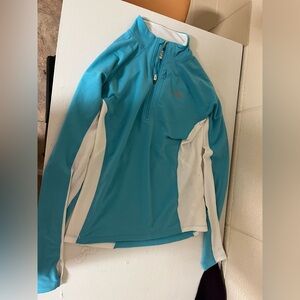 The North Face Light Blue Women's 1/4 Zip Jacket